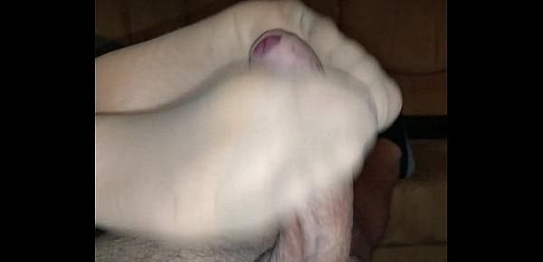  homemade nylon footjob with cumshot over her stinky feet